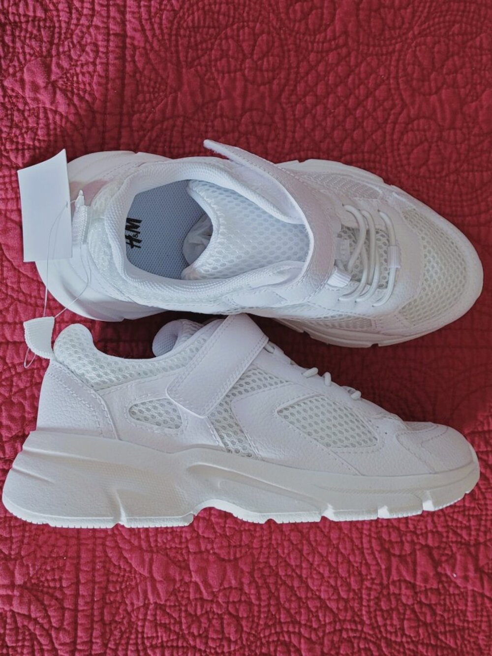 H&M NWT Soft White Mesh Sneakers 13.5 (EU 31)